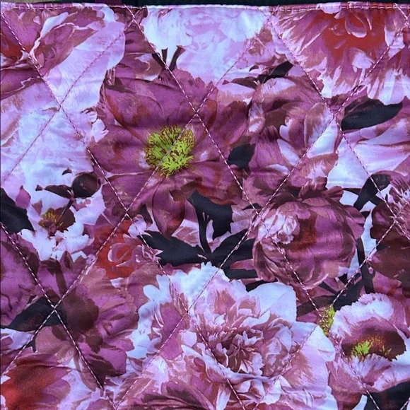 Victoria’s Secret Pink and Black Floral Tote - Picture 13 of 13